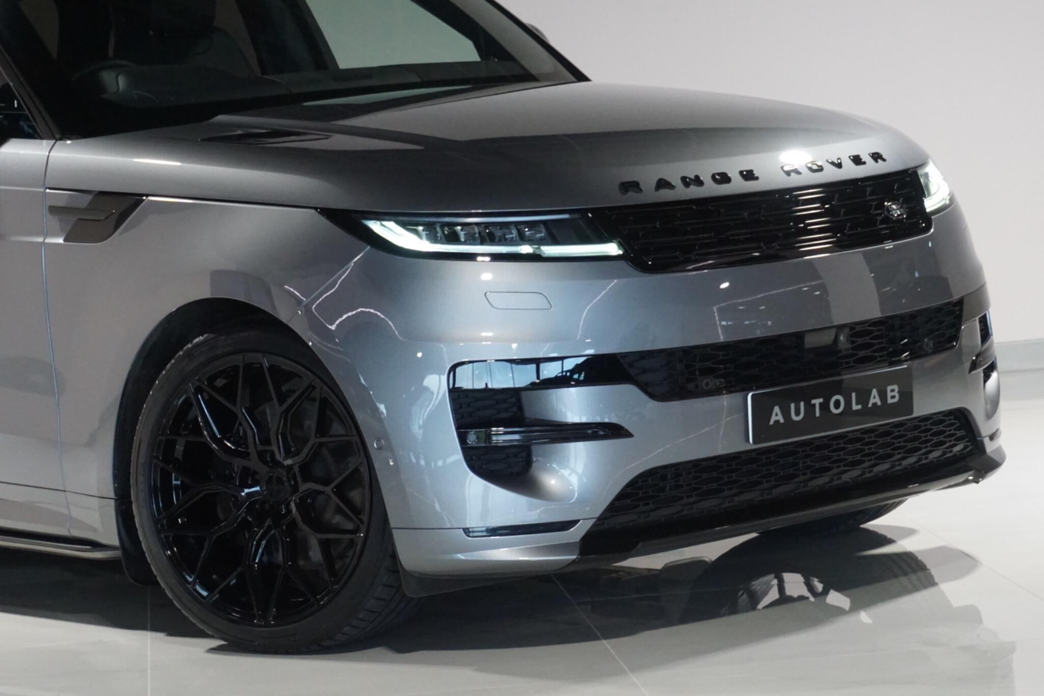 Land Rover Range Rover Sport 3.0 D300 MHEV Stealth Edition SUV 5dr Diesel Auto 4WD Euro 6 (s/s) (300 ps)